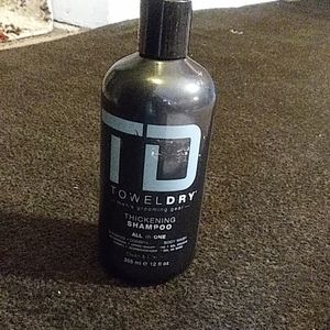 Towel dry Men's Grooming thickening shampoo